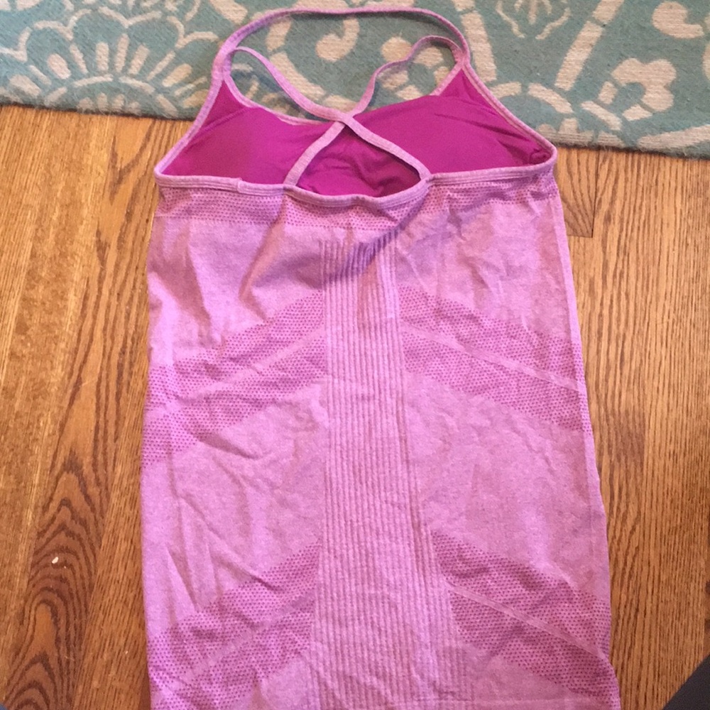 Fabletics workout tank - Picture 2 of 2